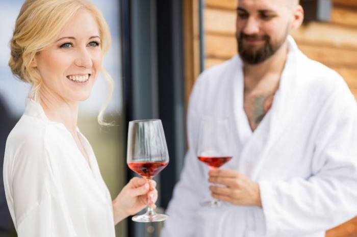romantische-flitterwochen-oesterreich-honeymoon-unvergesslich-weingarten-resort