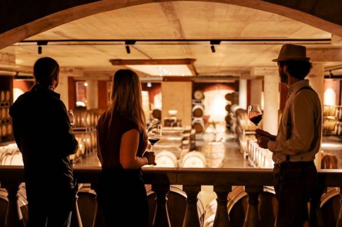 weinverkostung-im-urlaub-steiermark-weingarten-resort