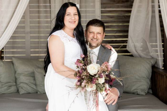 kleine-hochzeit-februar-tipps-ideen-winterhochzeit-weingarten-resort