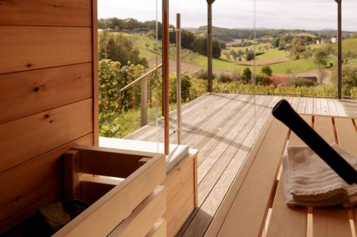 unterkunft-mit-sauna-panoramablick-weingarten-resort-unterlamm