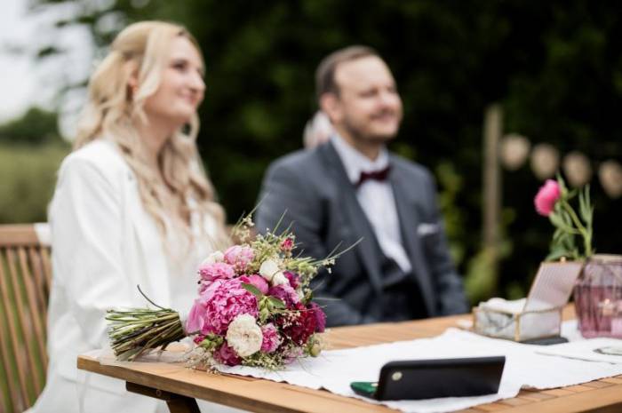 kleine-hochzeitslocation-nahe-graz-trauung-weingarten-resort-unterlamm