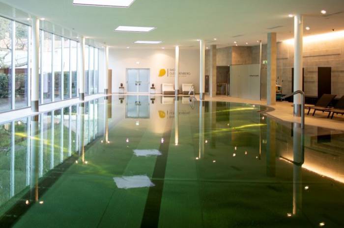 therme-der-ruhe-bad-gleichenberg-grosses-becken-schwangerschaft-thermen-tag