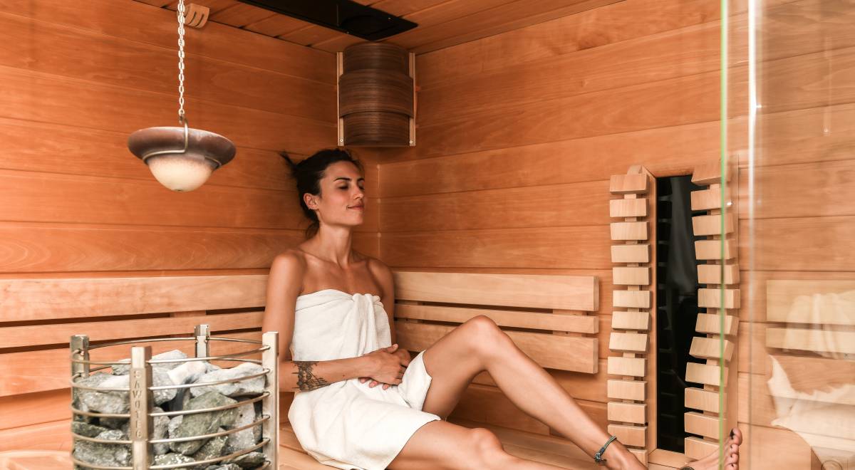 Frau in Sauna im Weingarten-Resort Unterlamm Loipersdorf