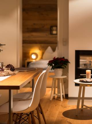 Romantikzimmer in der Steiermark Symbolfoto