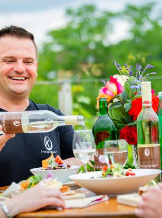 Buschenschank Kapper in Unterlamm Symbolfoto