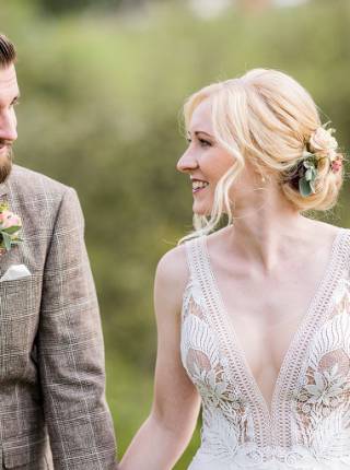 Hochzeitsreise mit Wellness: Entspannung und Romantik für Paare Symbolfoto