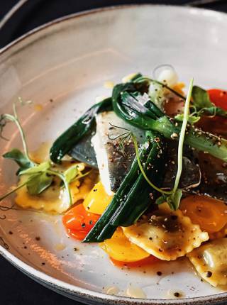 Thermentag in Loipersdorf kulinarisch ausklingen lassen: Speisemanufaktur im Weingarten-Resort Symbolfoto