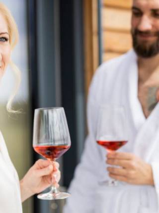 Romantische Flitterwochen in Österreich – So wird euer Honeymoon unvergesslich Symbolfoto