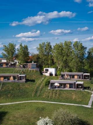 Flitterwochen im Kuschelhotel Symbolfoto