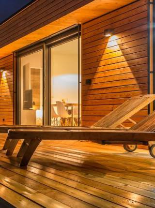 Winterurlaub mal anders Symbolfoto