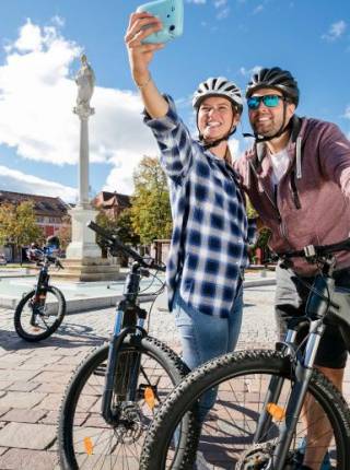 E Bike Urlaub in der Steiermark mit eigenem E Bike im Weingarten Resort Unterlamm Loipersdorf Symbolfoto