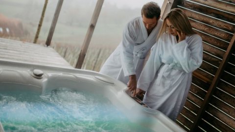 Adults Only Hotelgutschein – besondere Auszeit für Zwei verschenken, Bild 1/1