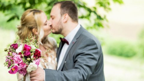 Wie plane ich eine kleine, intime Hochzeit ohne großen Stress?, Bild 1/1