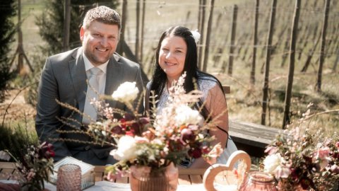 Kleine Hochzeit im März – Tipps und Ideen für eine Frühlingshochzeit, Bild 1/1