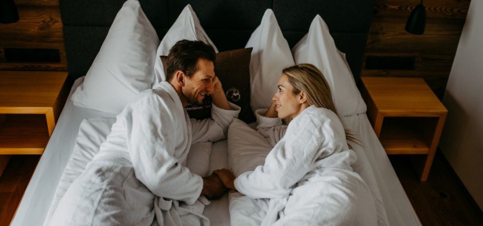 Hochzeitstag im Kuschelhotel, Bild 1/1